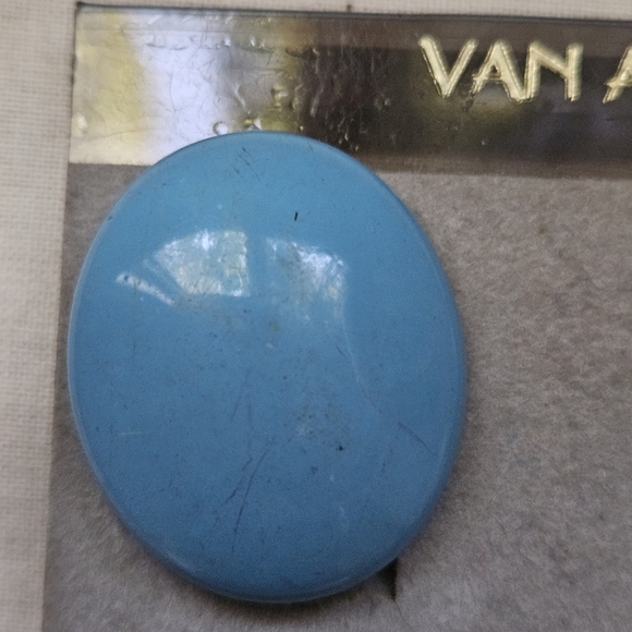 Set of vintage Van Allen clip on earrings - Picture 8 of 10